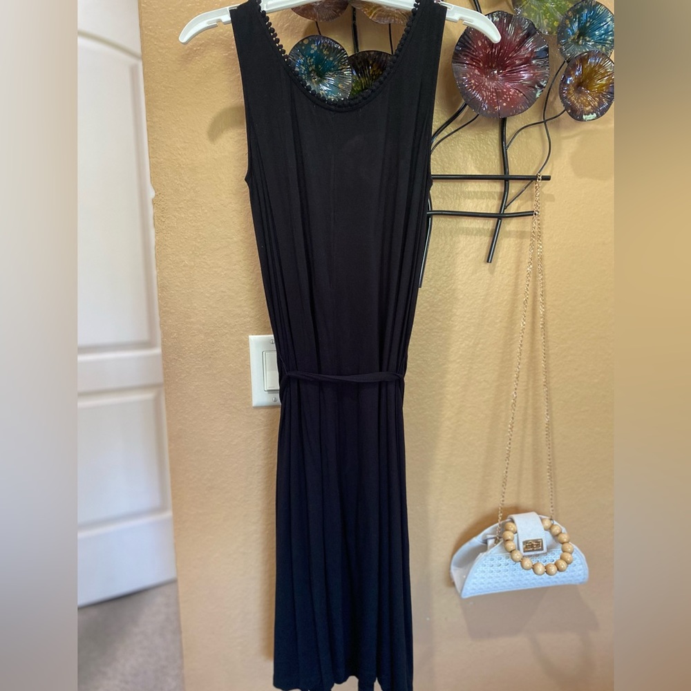 91. Basic black sleeveless dress.